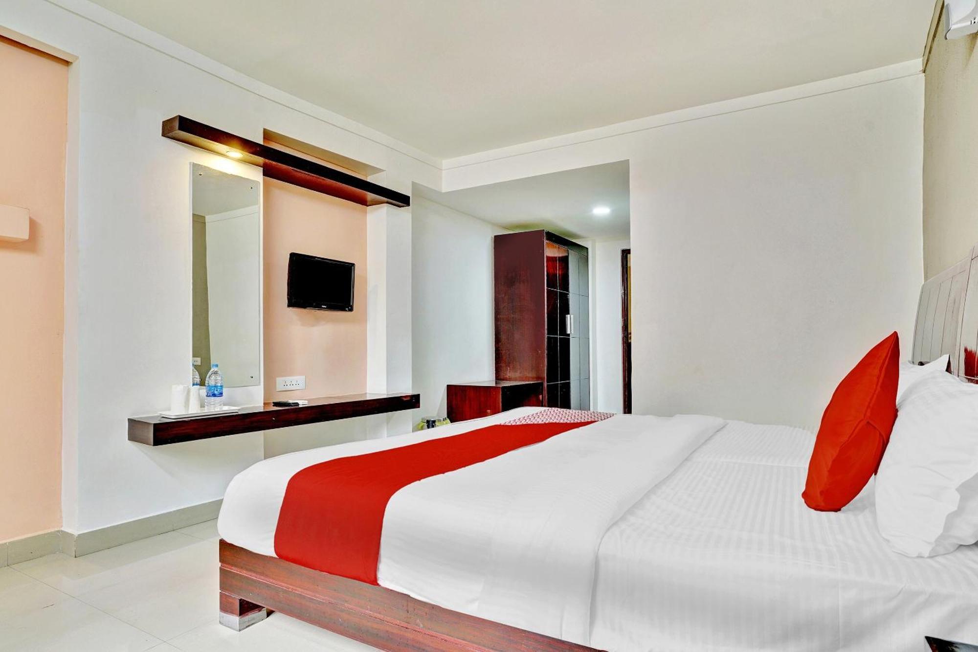 Hotel O Aec Residency Mararikulam Kültér fotó