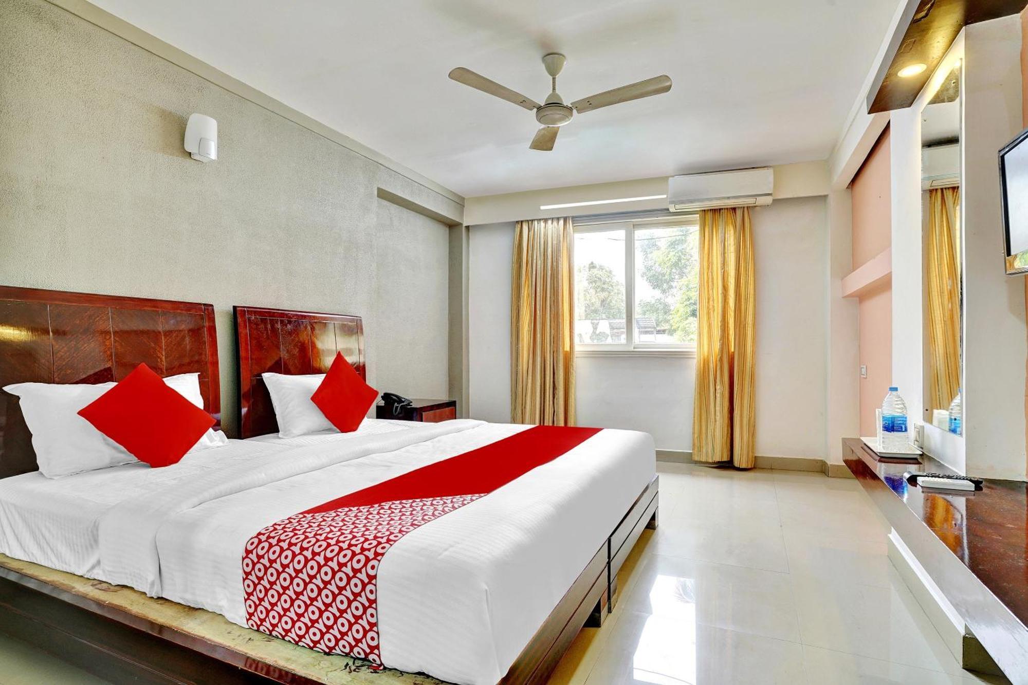 Hotel O Aec Residency Mararikulam Kültér fotó
