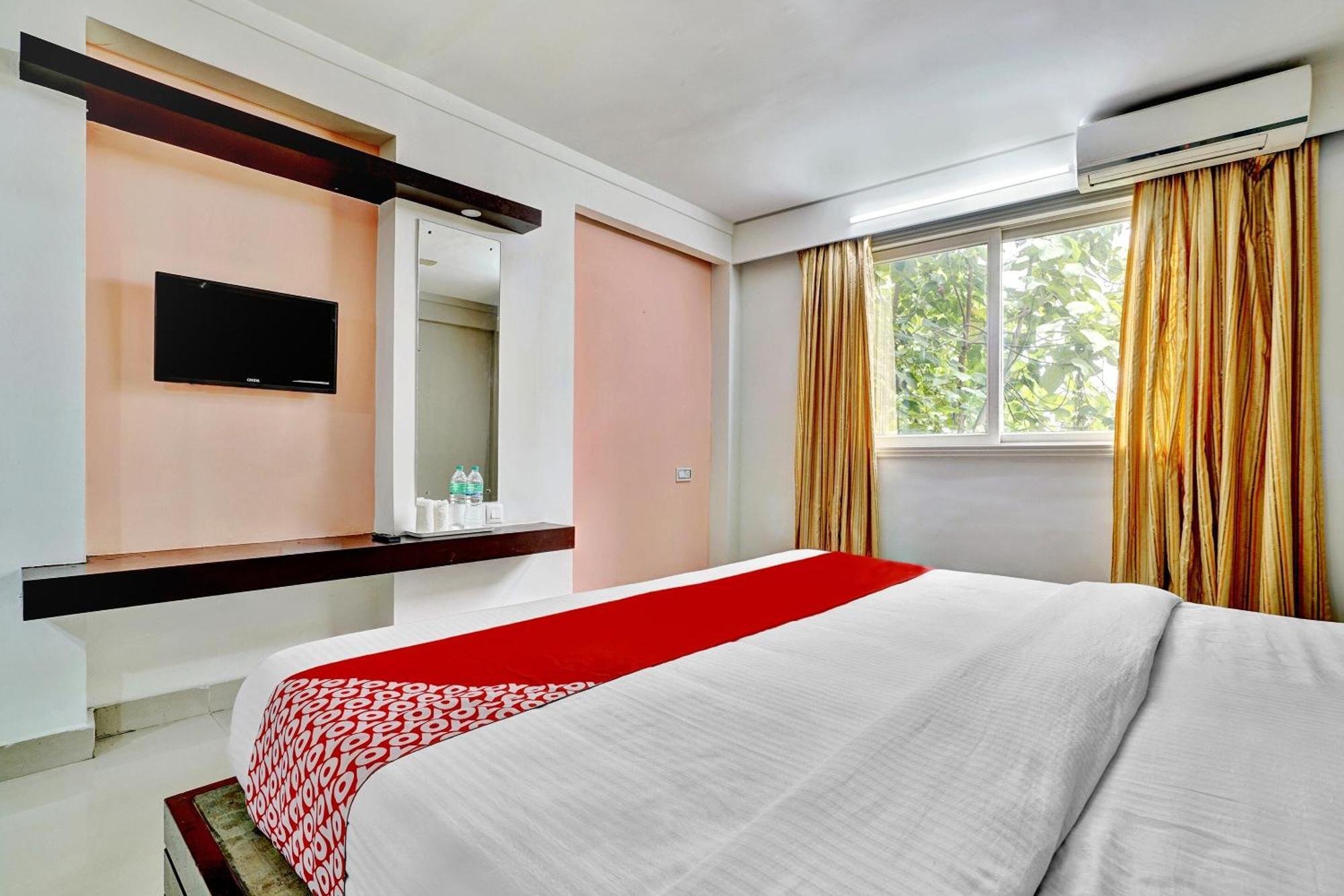 Hotel O Aec Residency Mararikulam Kültér fotó