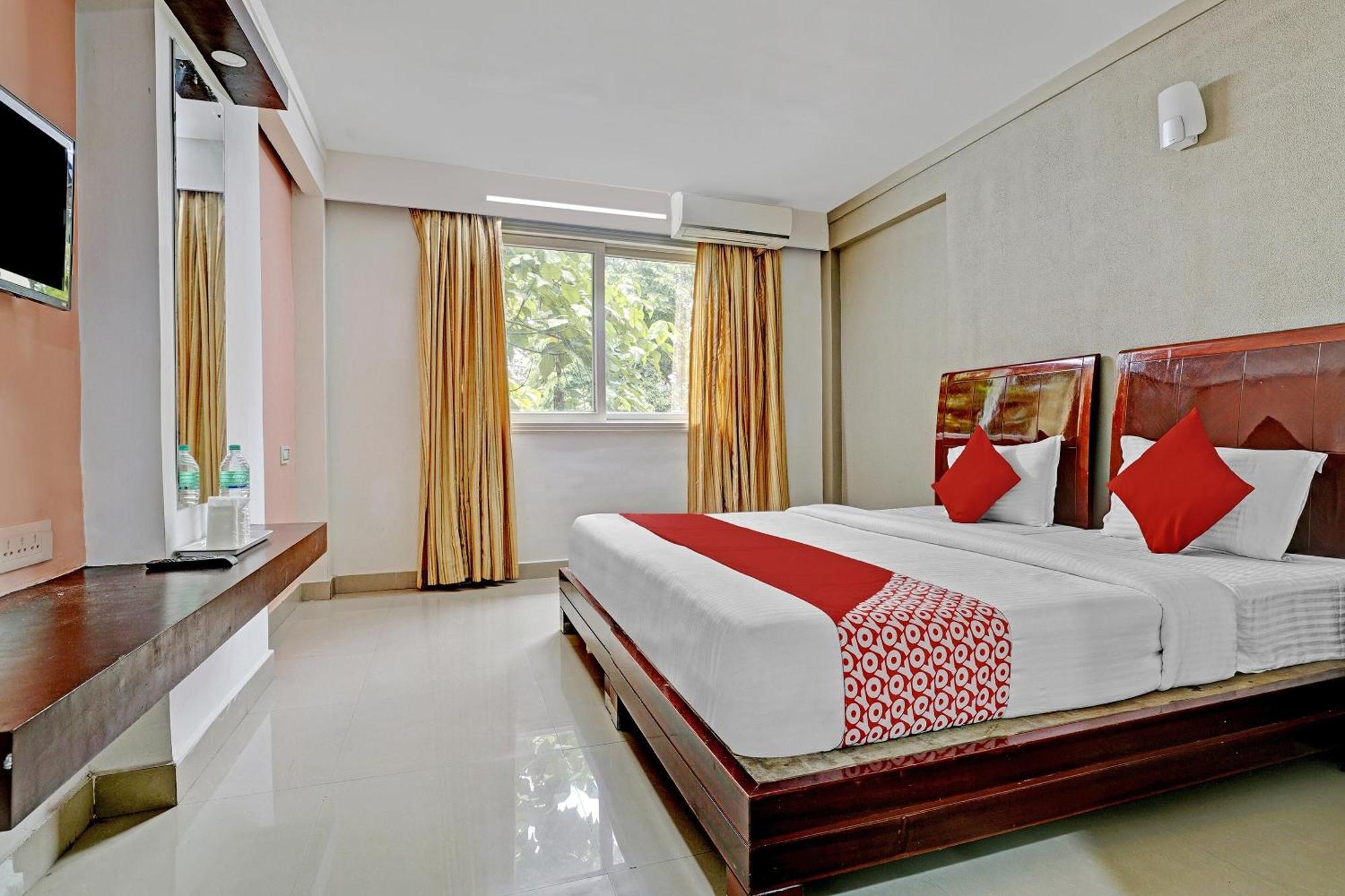 Hotel O Aec Residency Mararikulam Kültér fotó